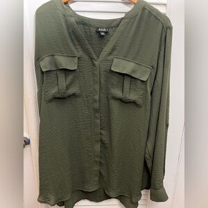 A.N.A Woman’s Forest Green button down Long Sleeve Blouse. Size 2X.